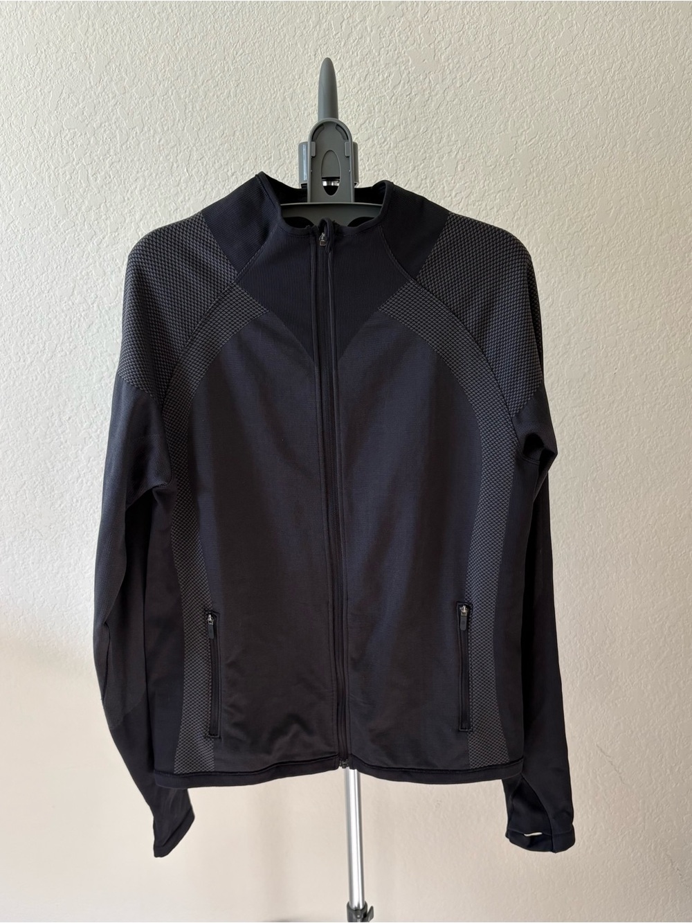 Lululemon Black Lightweight Full-Zip Jacket Size 12 Bundled with black pouch